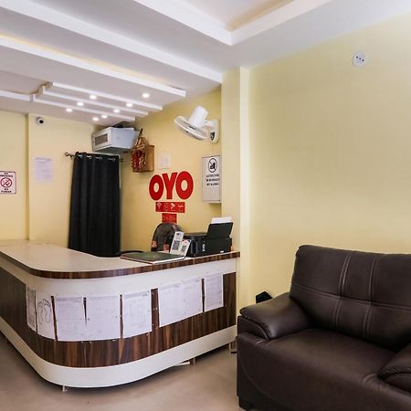 Collection O Sr Inn Chinhat Экстерьер фото